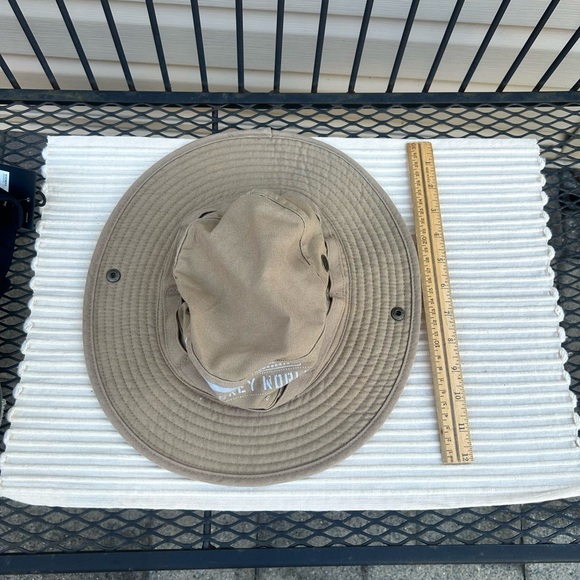 Walt Disney World Bucket/Safari  khaki hat - Picture 8 of 11